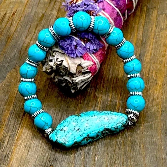 Chunky turquoise beaded bracelet/manifesting protection and peace - Picture 1 of 6